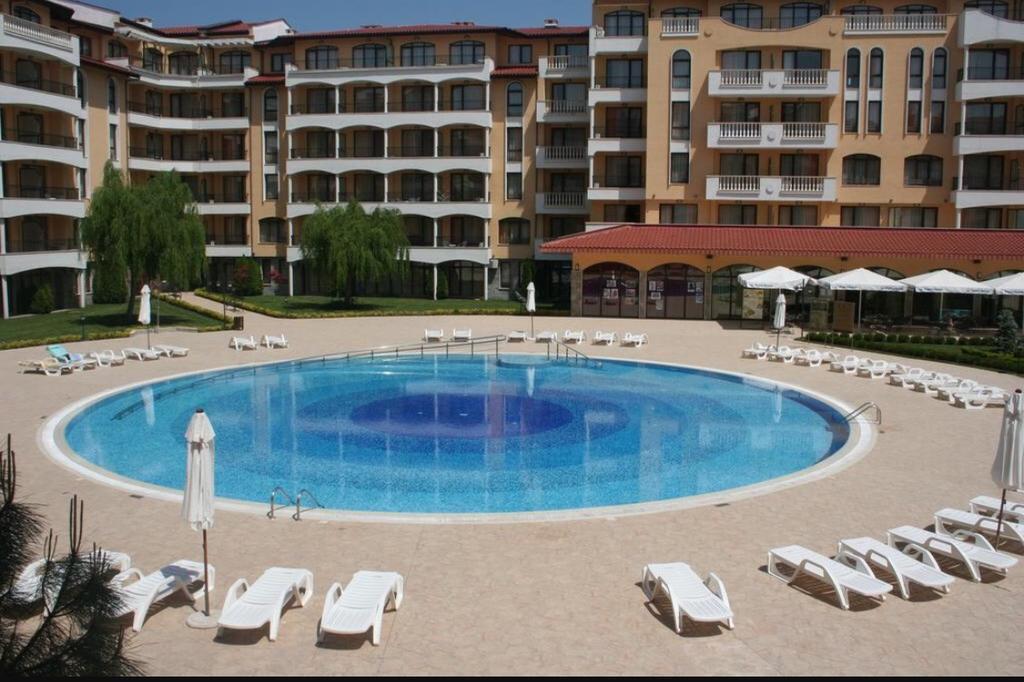 Royal Sun - Sunny Cove Apartment Слънчев бряг Екстериор снимка