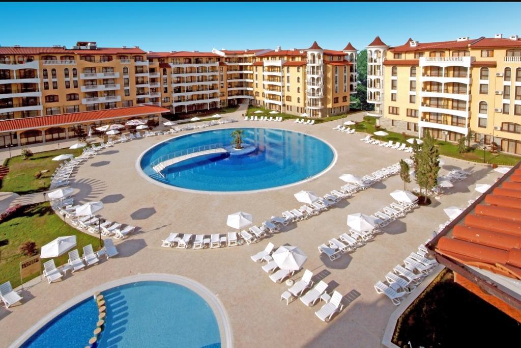 Royal Sun - Sunny Cove Apartment Слънчев бряг Екстериор снимка